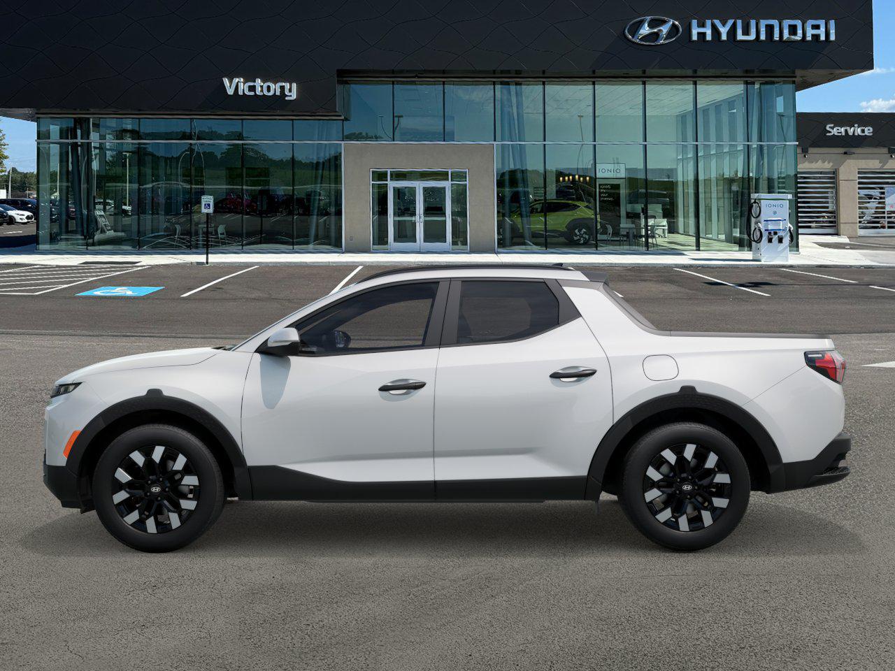 2026 Hyundai Santa Cruz SEL photo 2
