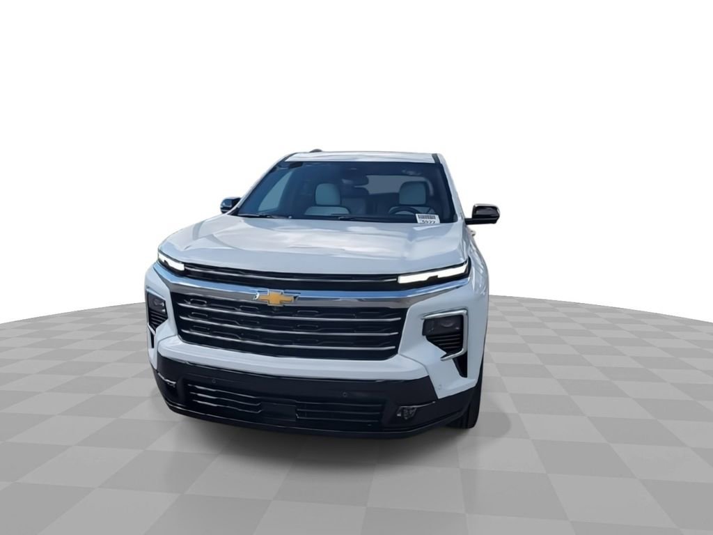 2026 Chevrolet Traverse High Country photo 2