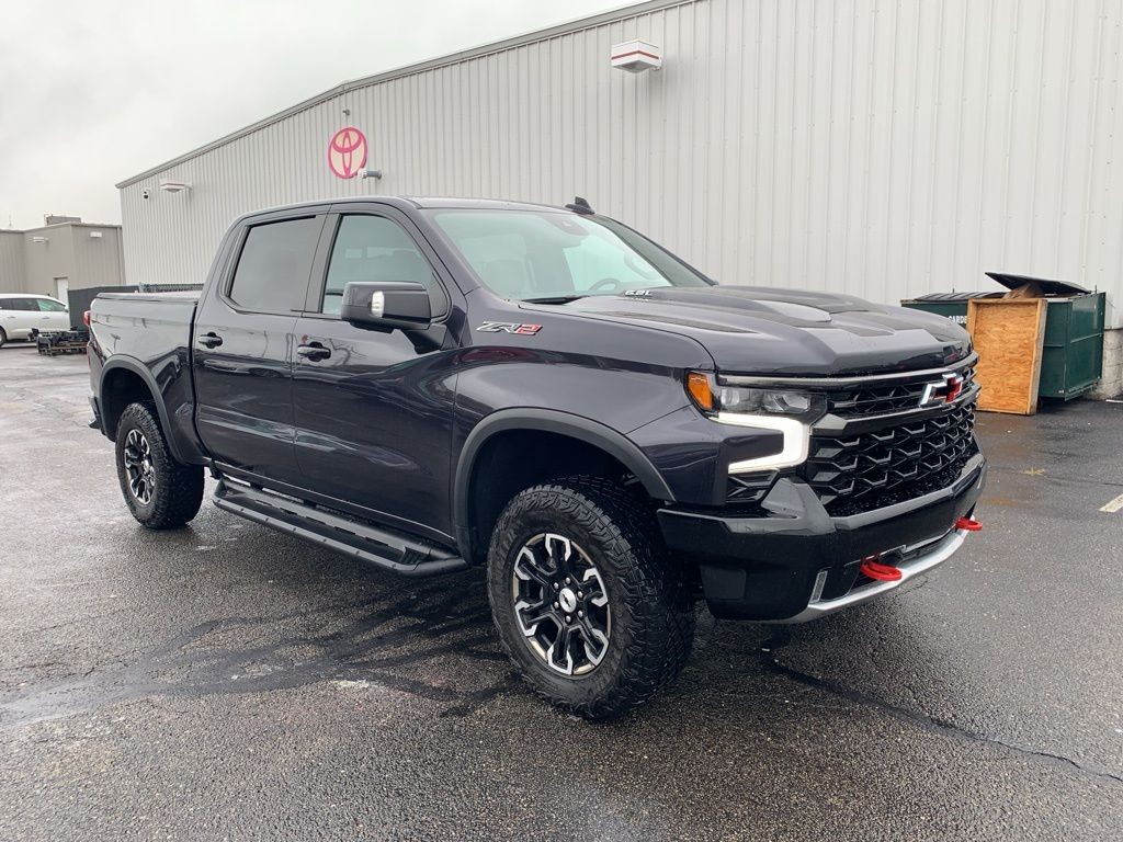 2022 Chevrolet Silverado 1500 ZR2 photo 2