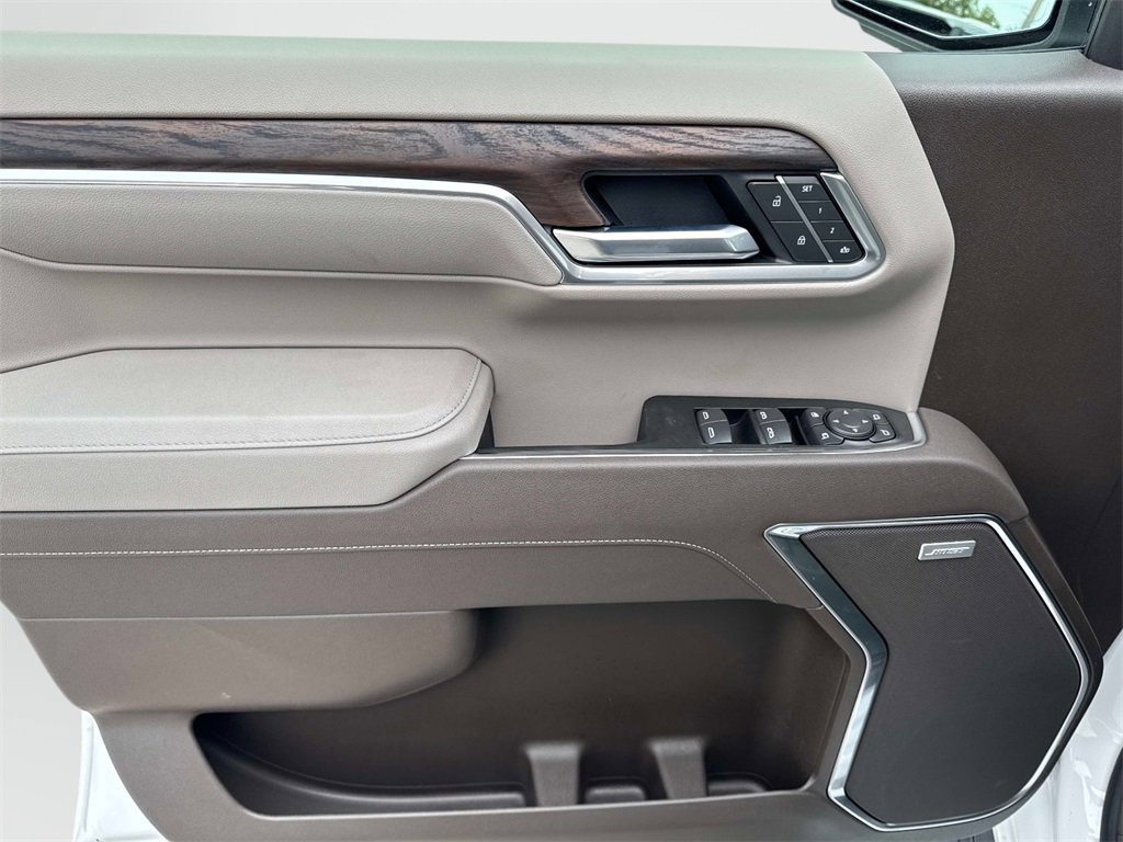 2026 Gmc Sierra 1500 SLT photo 10