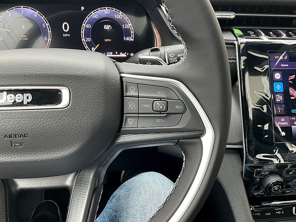 2025 Jeep Grand Cherokee Altitude X photo 20