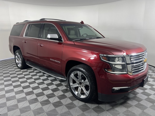 2018 Chevrolet Suburban Premier's photo