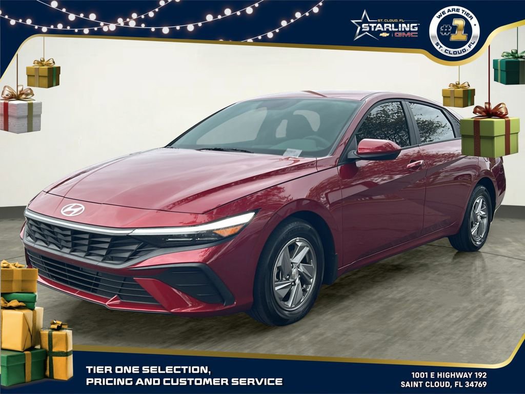 2024 Hyundai Elantra SE's photo