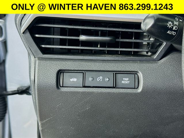 2023 Nissan Altima 2.5 SV photo 9