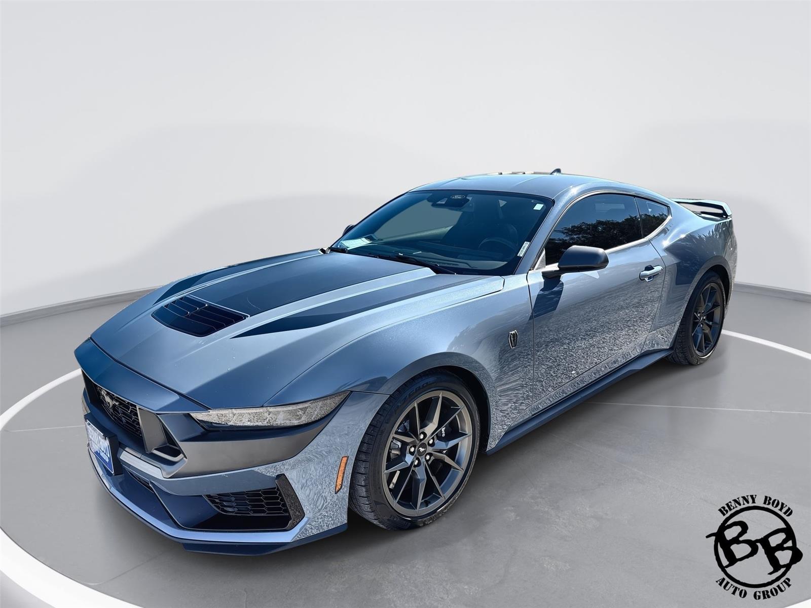 2024 Ford Mustang Dark Horse's photo