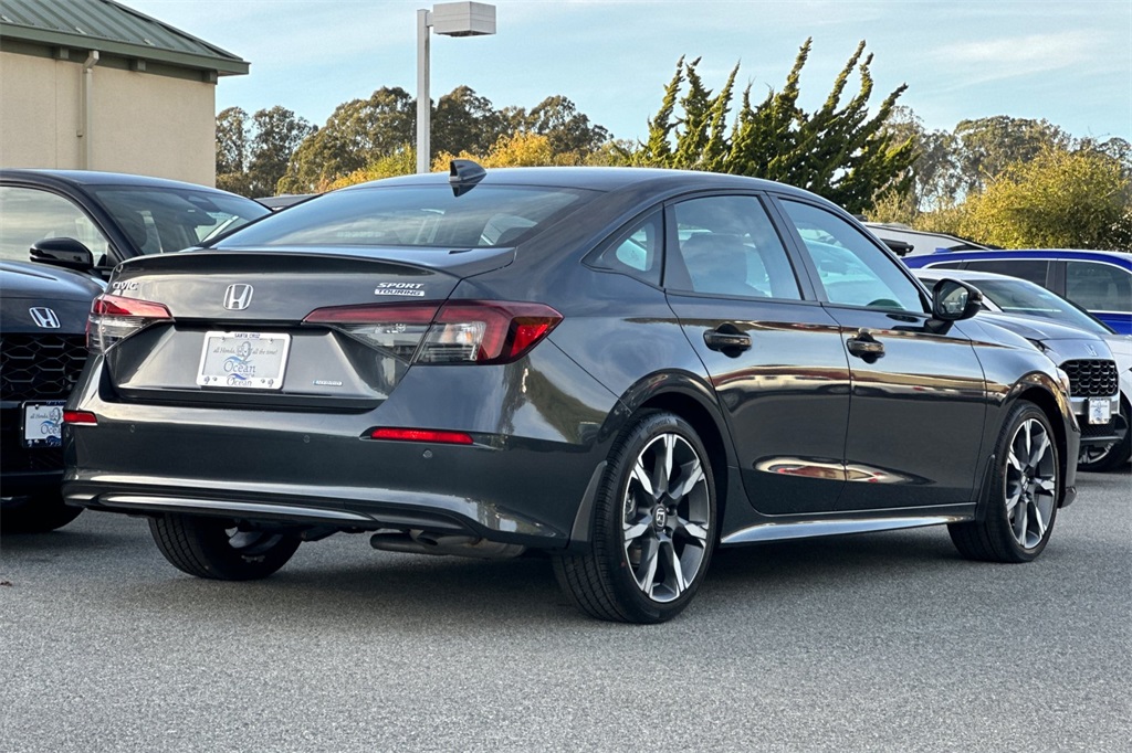 2025 Honda Civic Hybrid Sport Touring photo 4