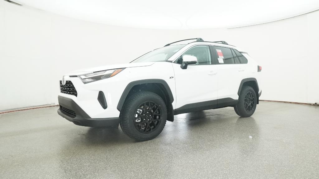 2025 Toyota RAV4 XLE photo 20