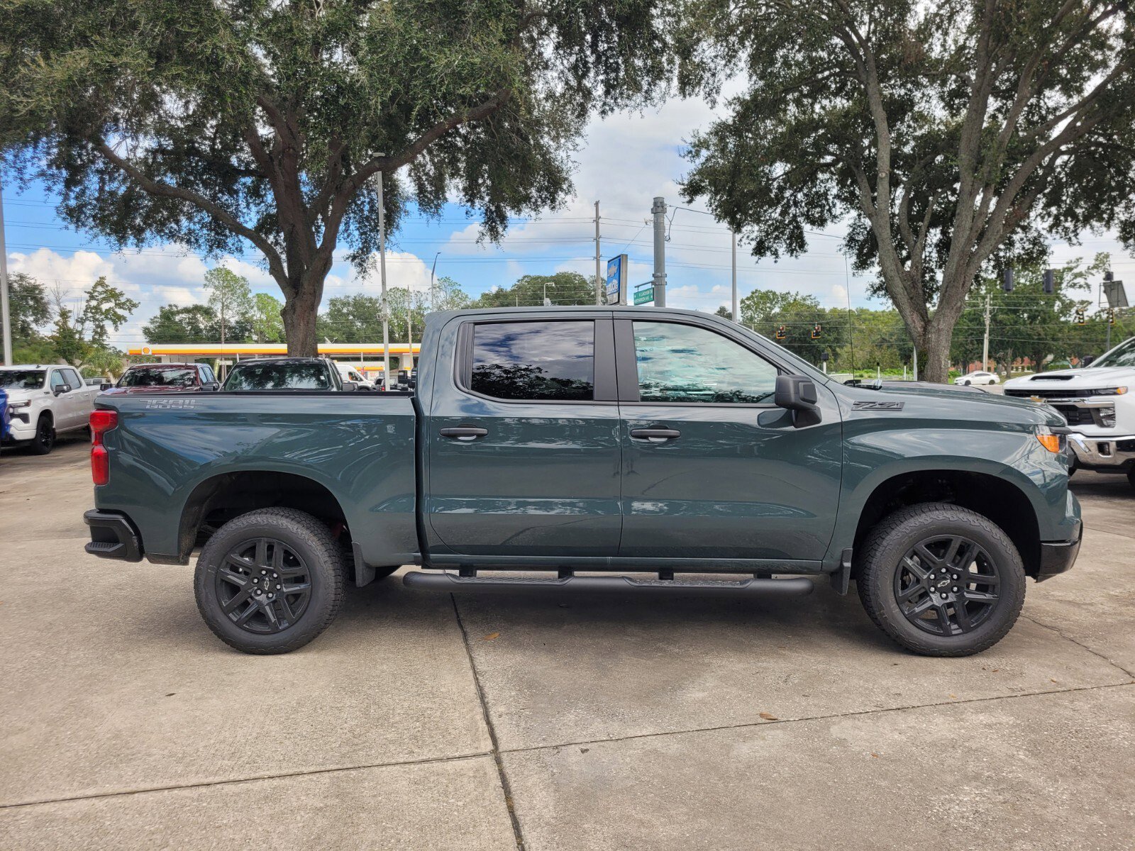 2026 Chevrolet Silverado 1500 Custom Trail Boss photo 6