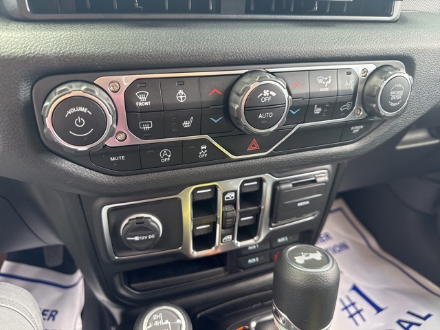 2025 Jeep Wrangler Sport S photo 15