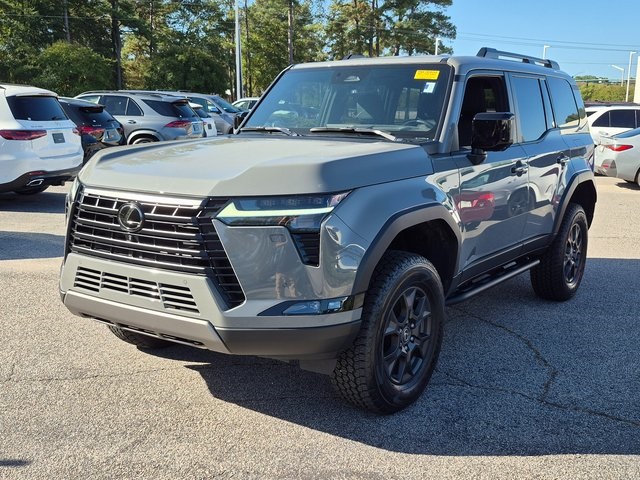 2024 Lexus GX 550 Overtrail photo 3