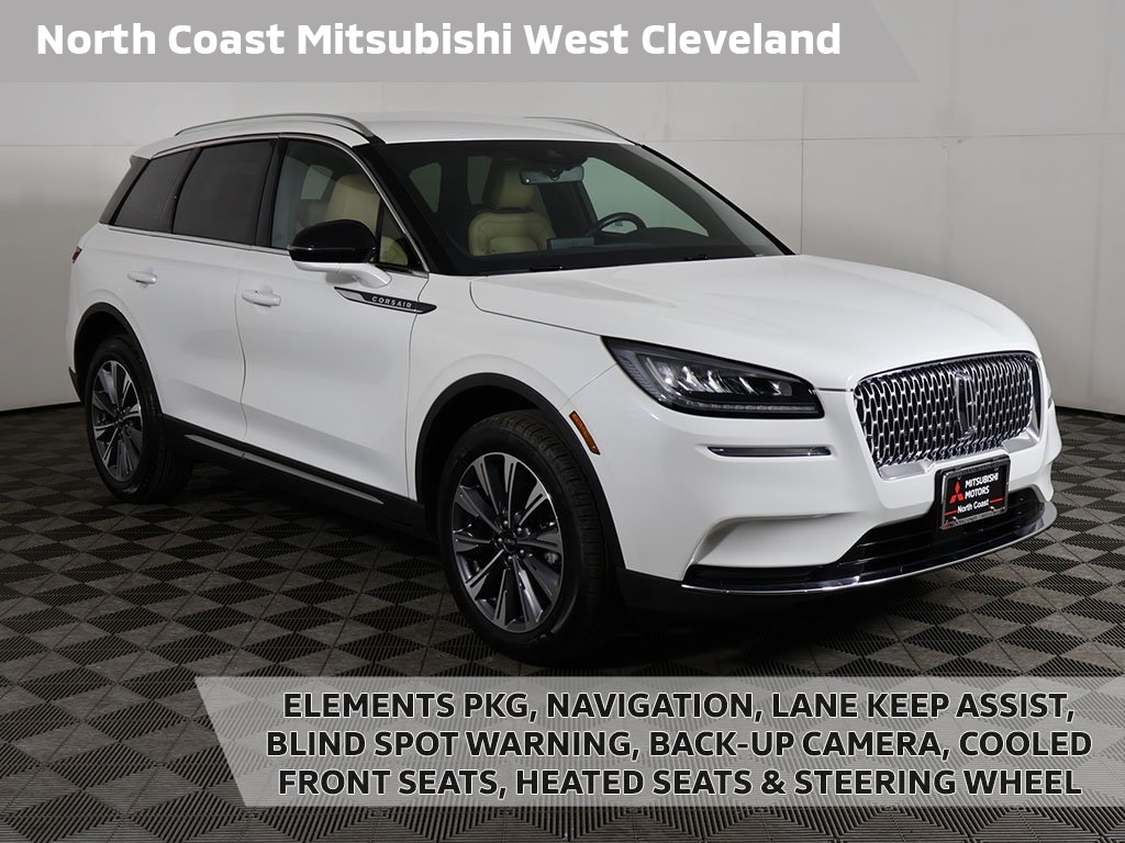 2022 Lincoln Corsair Reserve's photo