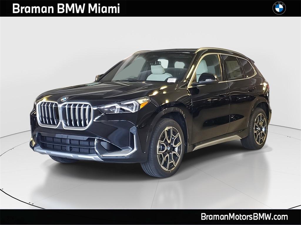 2026 BMW X1 28i's photo