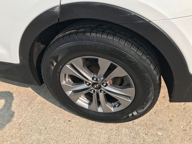 2016 Hyundai Santa Fe Sport Base photo 16
