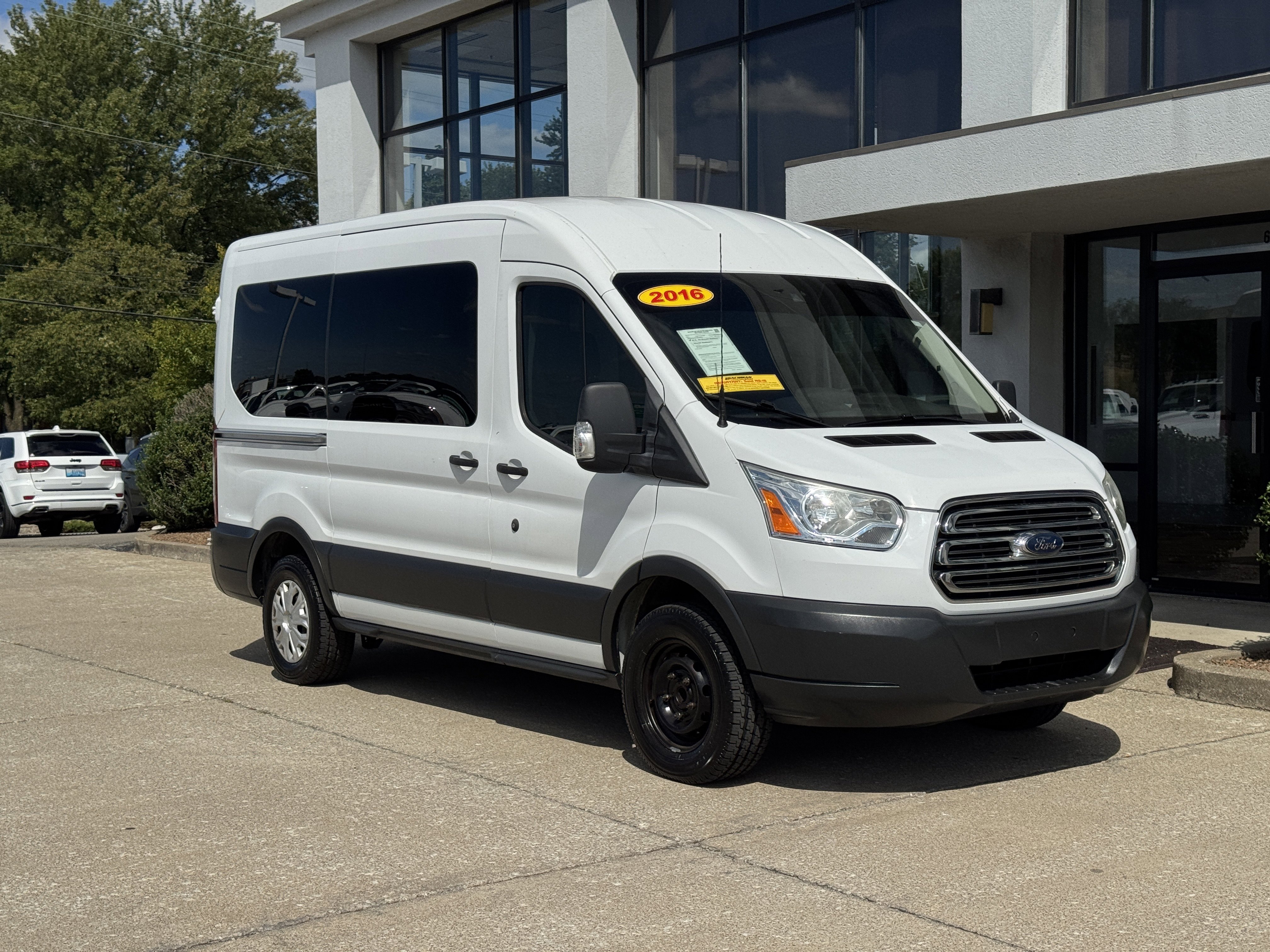 Used 2016 Ford Transit XLT with VIN 1FDZK1CM4GKB29424 for sale in Jeffersonville, IN
