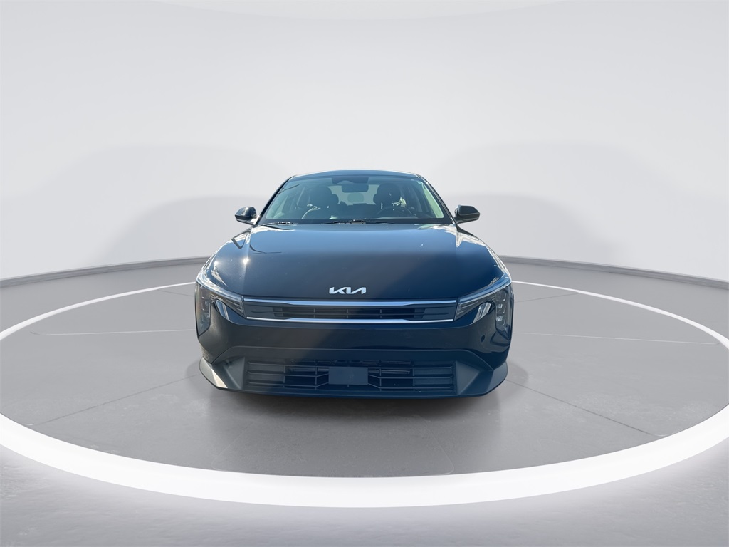 2025 Kia K4 LXS photo 3