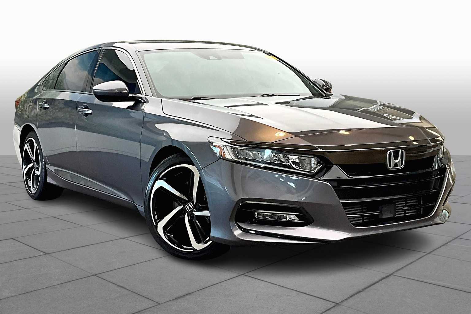 2020 Honda Accord Sport photo 2
