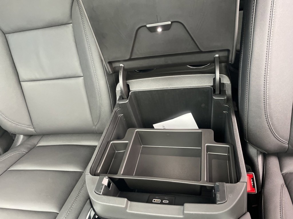 2025 Chevrolet Tahoe LT photo 20