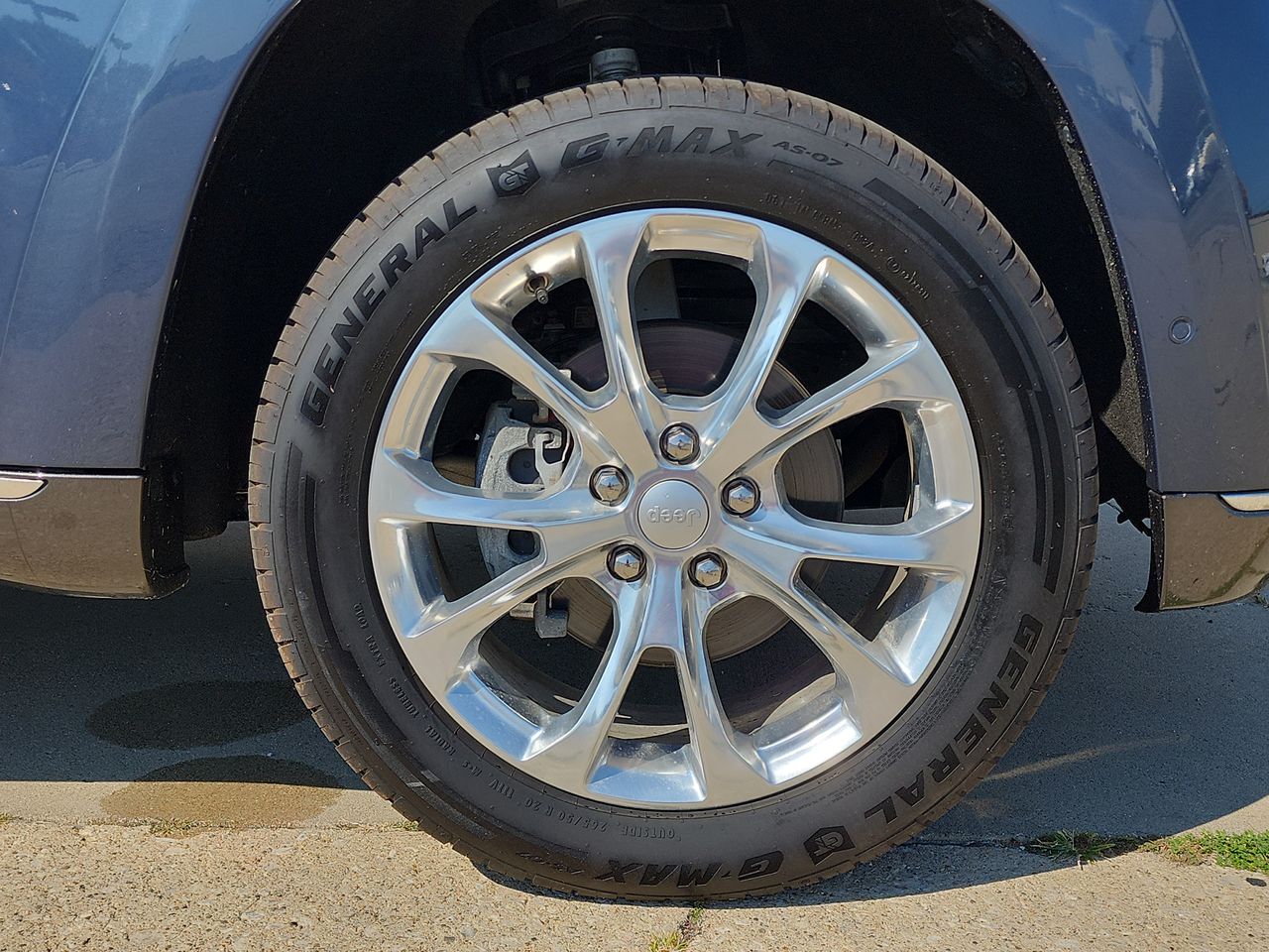2020 Jeep Grand Cherokee Summit photo 7