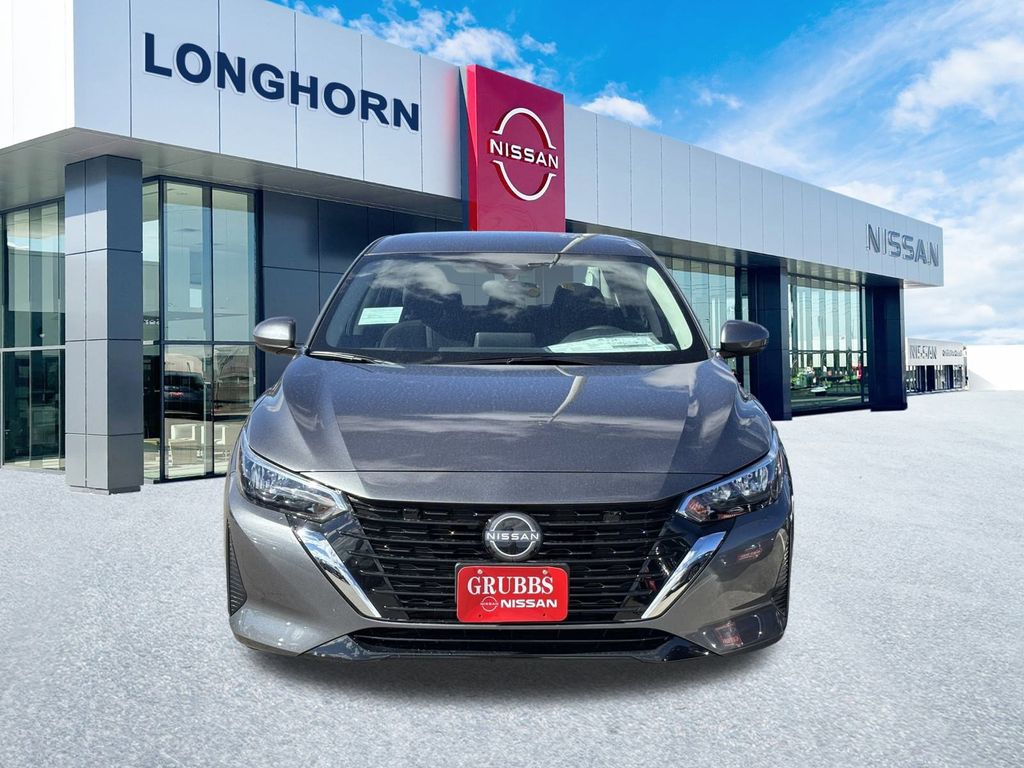 2025 Nissan Sentra SV photo 4