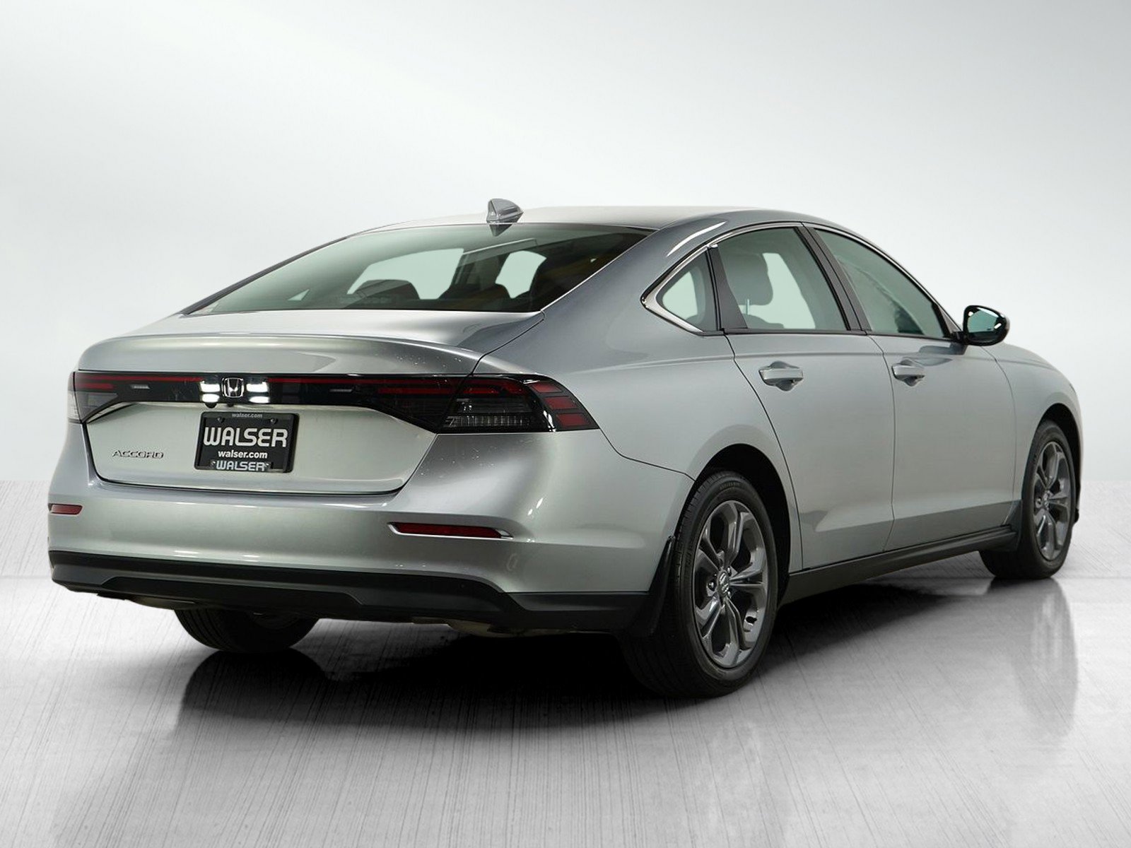 2024 Honda Accord EX photo 4