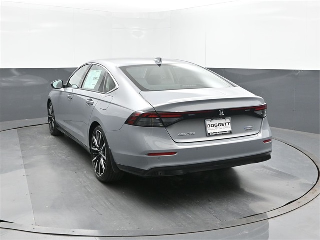 2025 Honda Accord Hybrid Touring photo 4