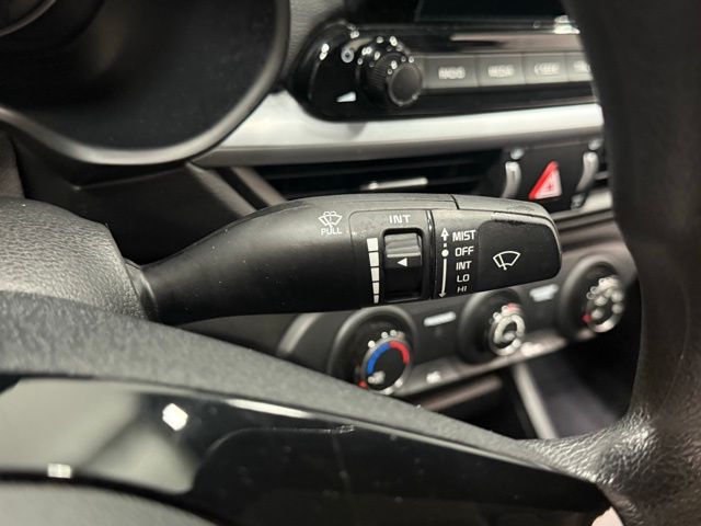 2023 Kia Forte LXS photo 14
