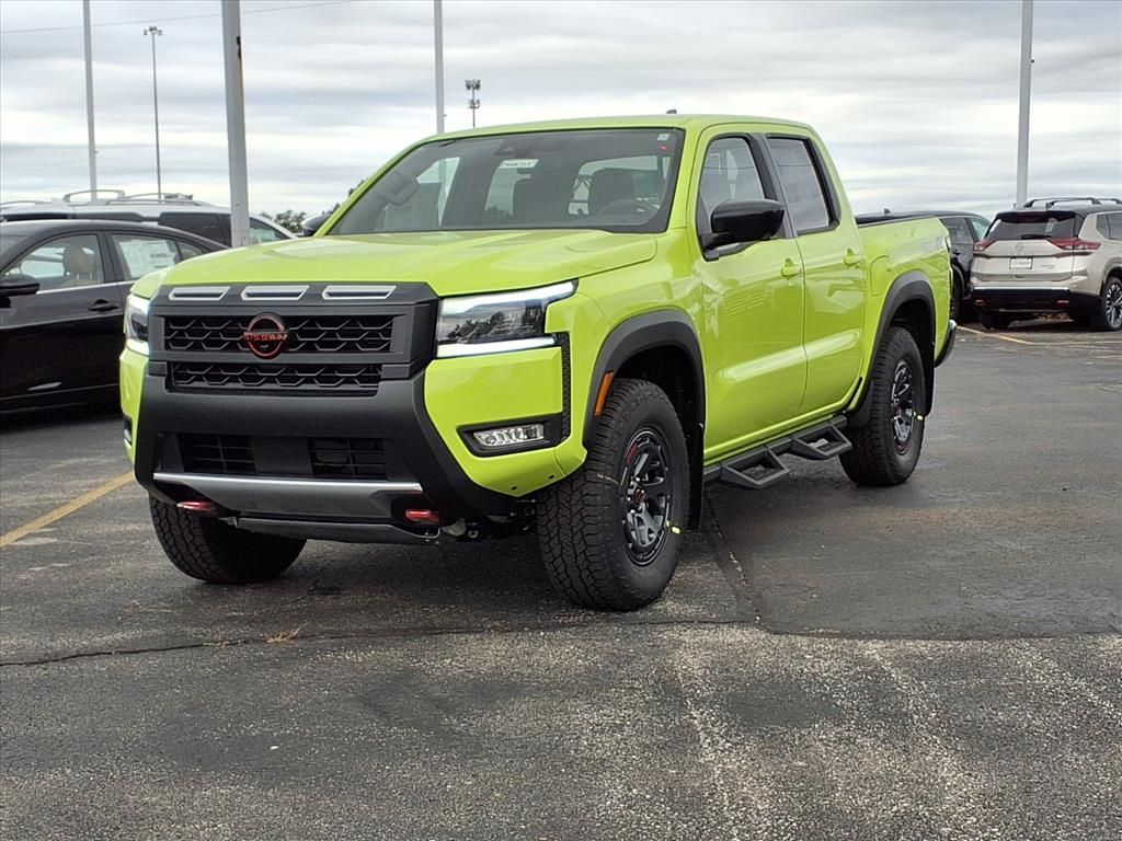 2026 Nissan Frontier PRO-4X photo 2