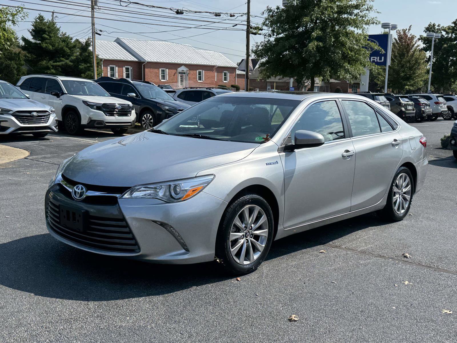 2017 Toyota Camry XLE photo 5
