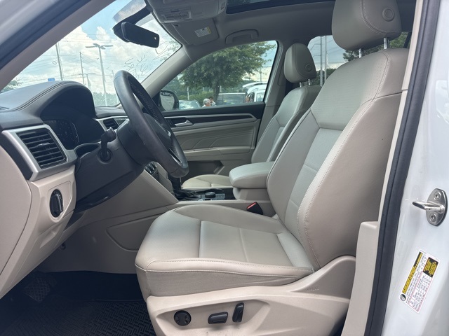 2022 Volkswagen Atlas SE Technology photo 14