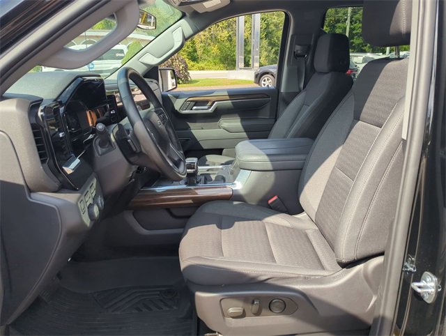 2023 Chevrolet Silverado 1500 LT Trail Boss photo 4