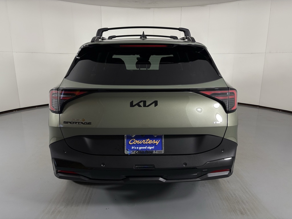 2026 Kia Sportage Plug-In Hybrid X-Line photo 4