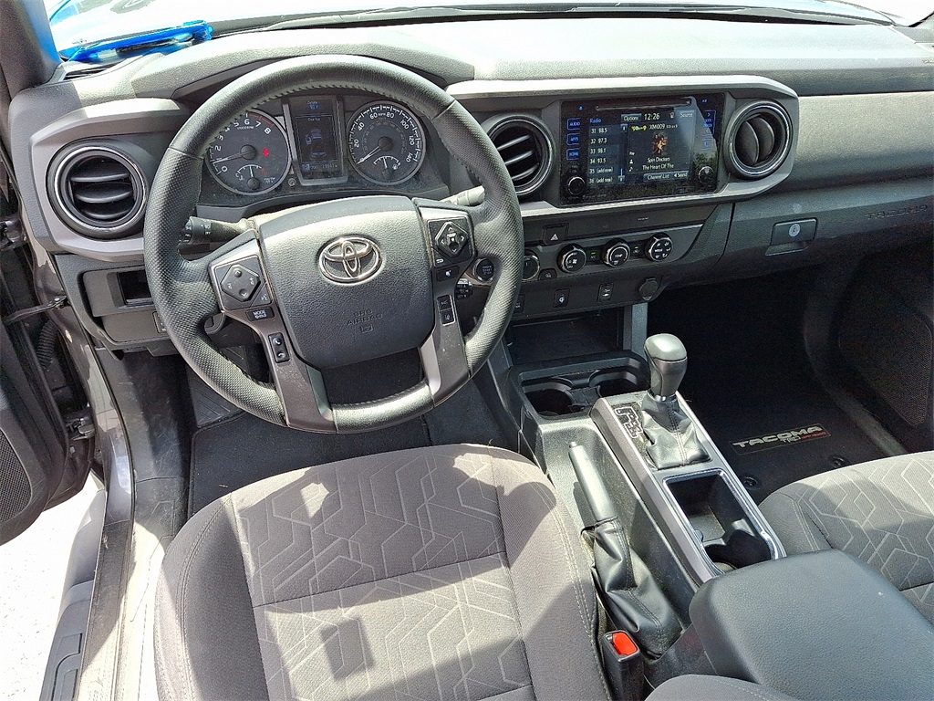 2019 Toyota Tacoma TRD Off-Road 4x4 Access Cab photo 11
