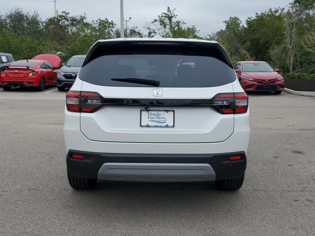 2025 Honda Pilot EX-L photo 4