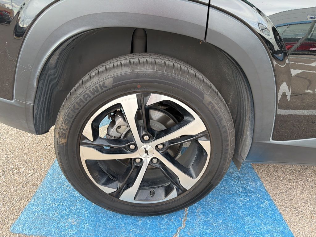 2024 Chevrolet Trax photo 9