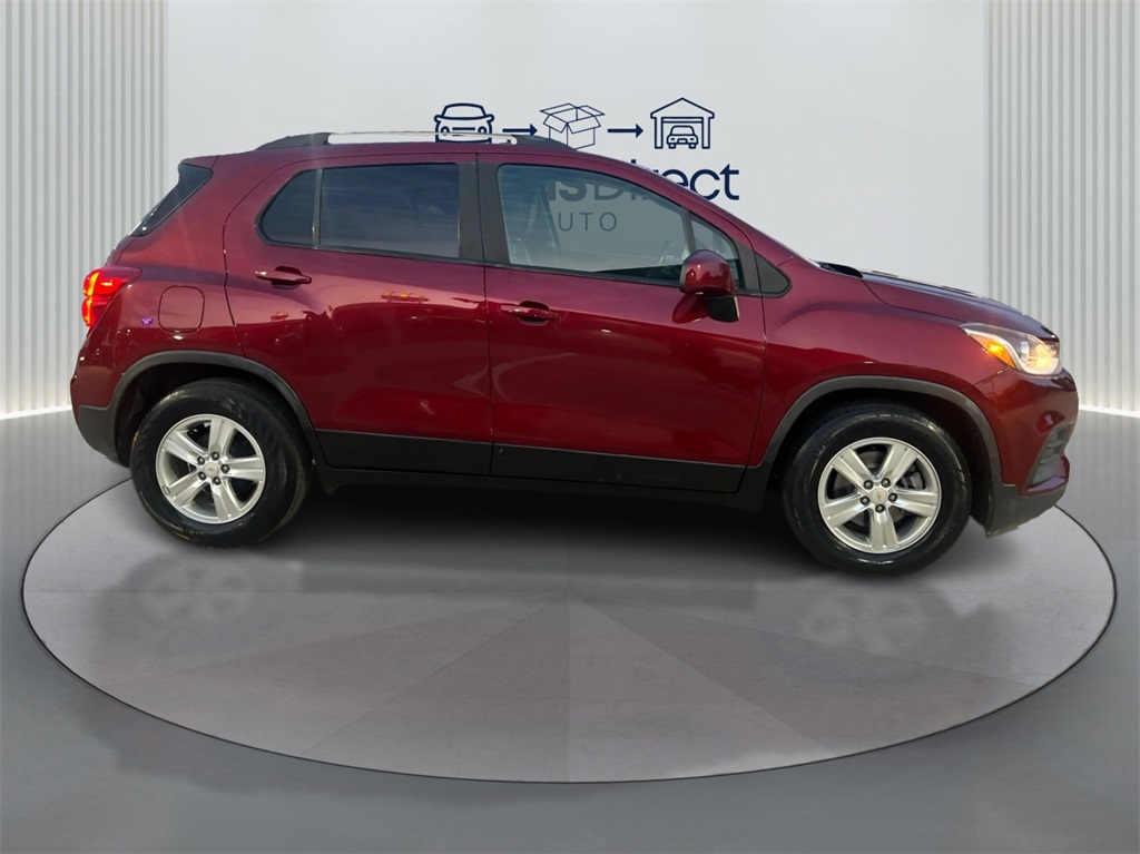2021 Chevrolet Trax LT photo 4