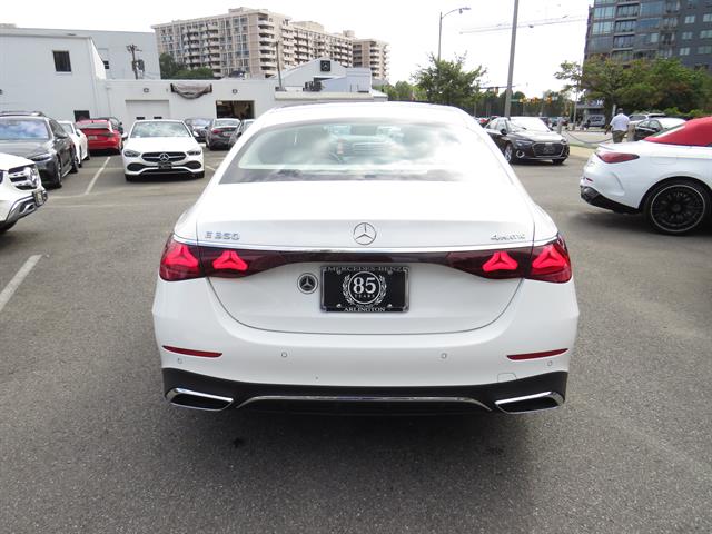 2025 Mercedes Benz E 350 4MATIC photo 3