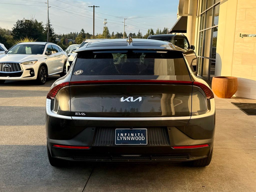 2024 Kia EV6 Light Wind photo 3