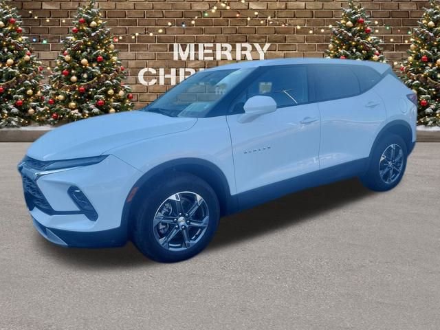 2025 Chevrolet Blazer 2LT's photo