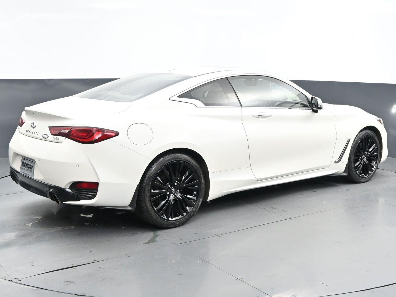 2021 Infiniti Q60 3.0t Luxe photo 7