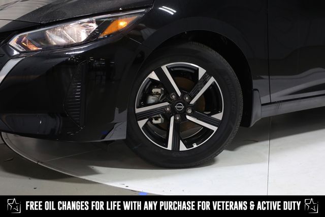 2025 Nissan Sentra SV photo 2