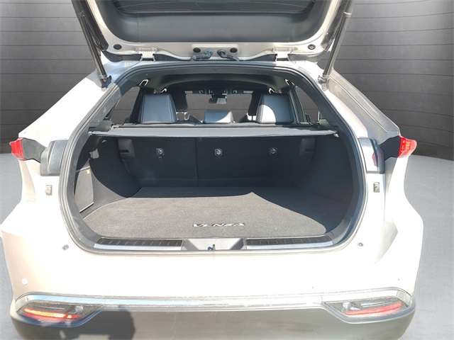 2022 Toyota Venza XLE photo 25