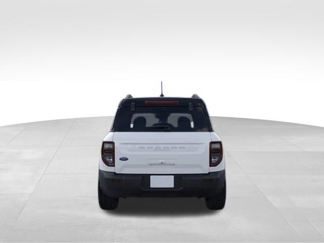 2025 Ford Bronco Sport Outer Banks photo 2