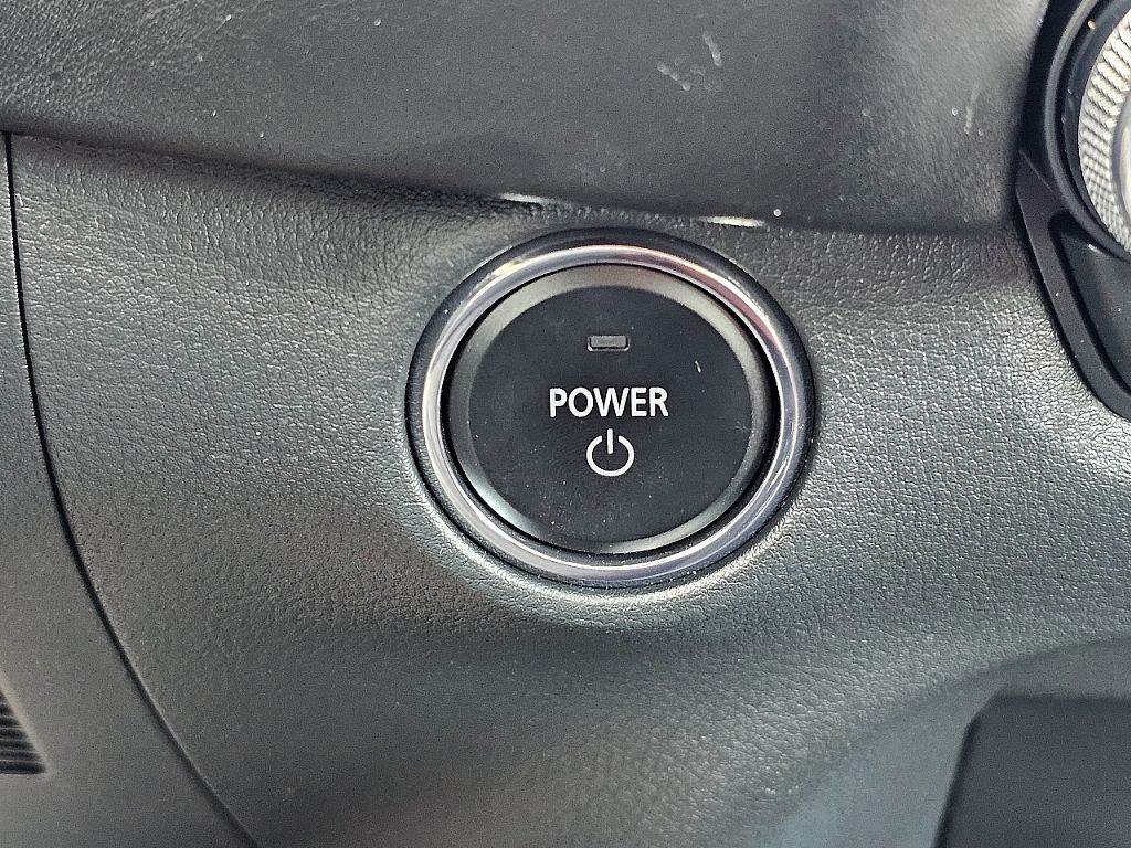 2025 Mazda CX-50 Premium Plus photo 28