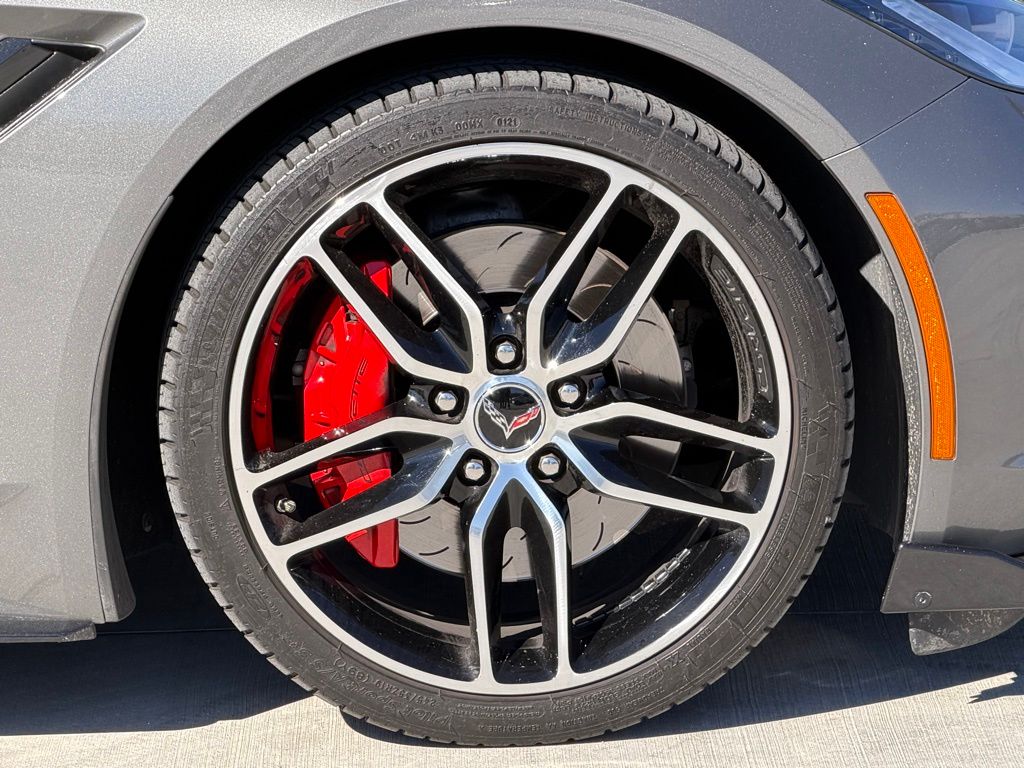 2015 Chevrolet Corvette Stingray Z51 3LT photo 4