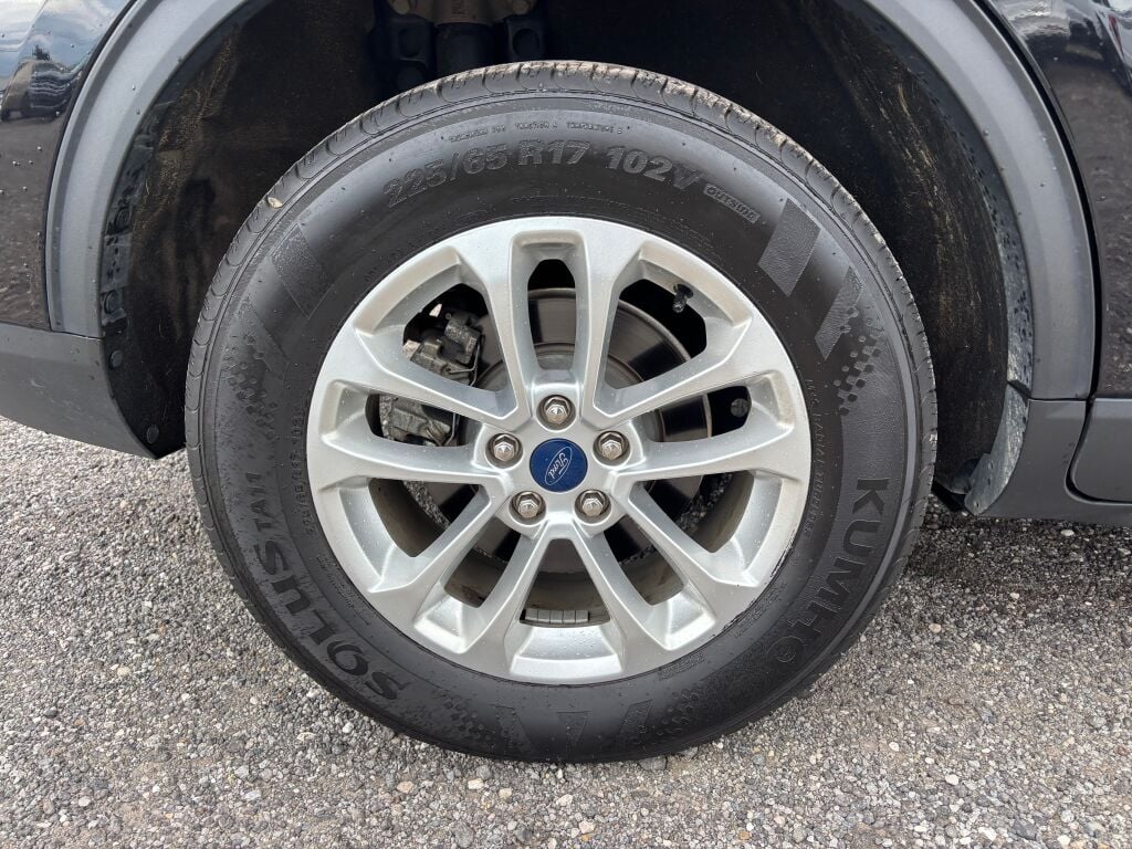 2022 Ford Escape SE photo 8