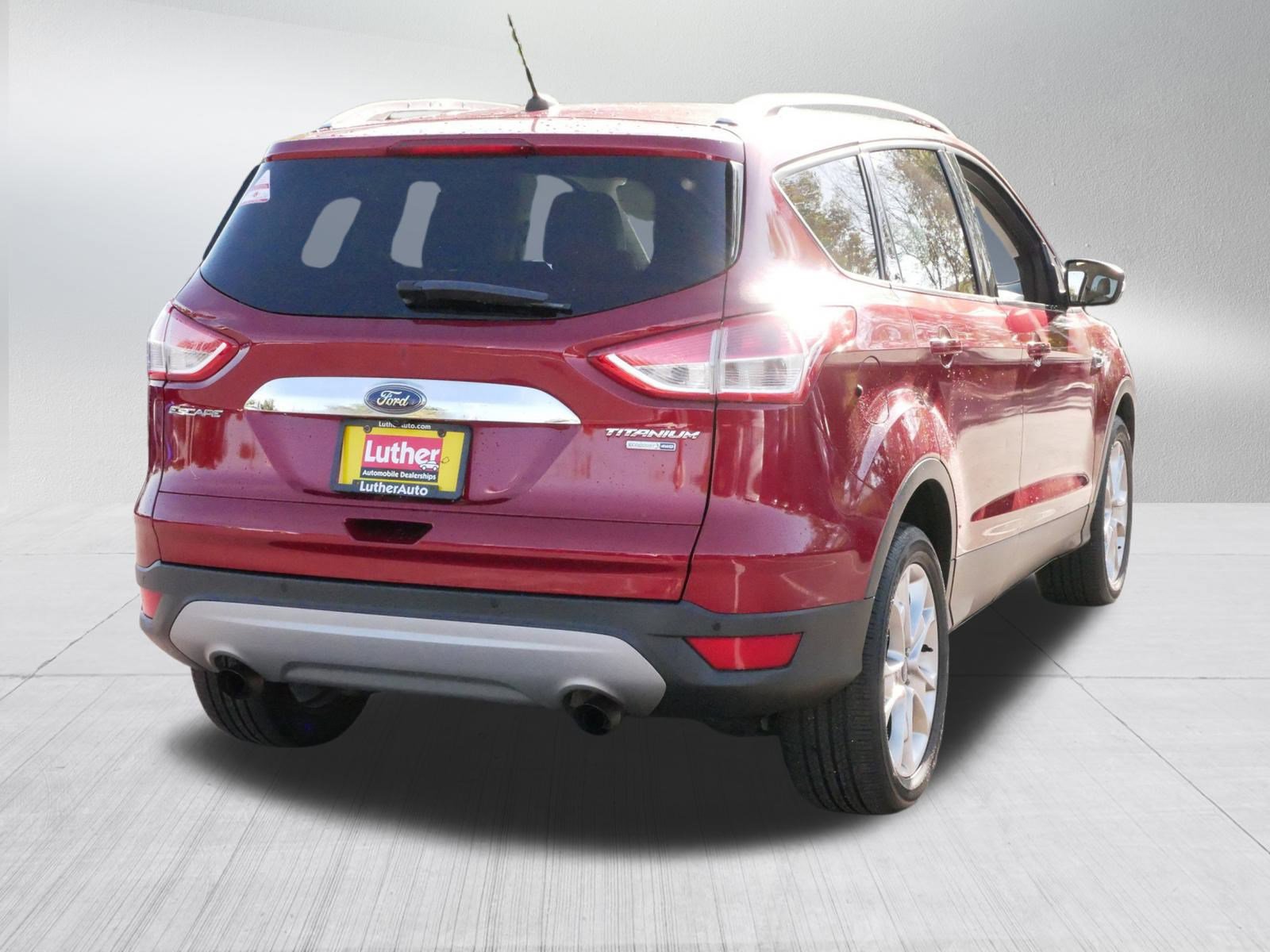 2016 Ford Escape Titanium photo 5
