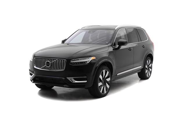 2025 Volvo XC90 T8 Plus photo 5
