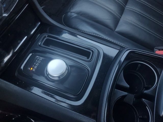 2021 Chrysler 300 S photo 18