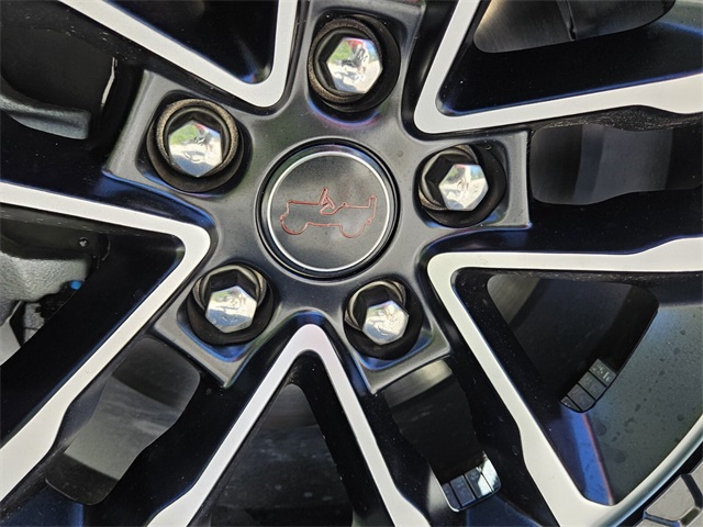 2025 Jeep Wrangler Rubicon X photo 18