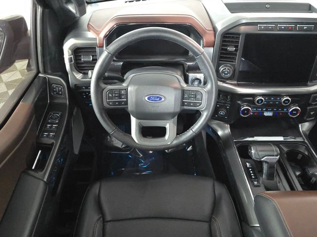 2023 Ford F-150 Lariat photo 11